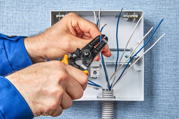 Best Commercial Electrical Services  in Stockton, MO